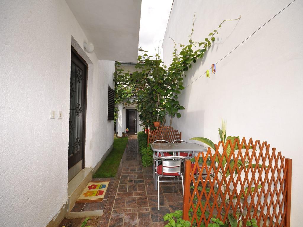 Apartments Mira 645 Porec Ruang foto