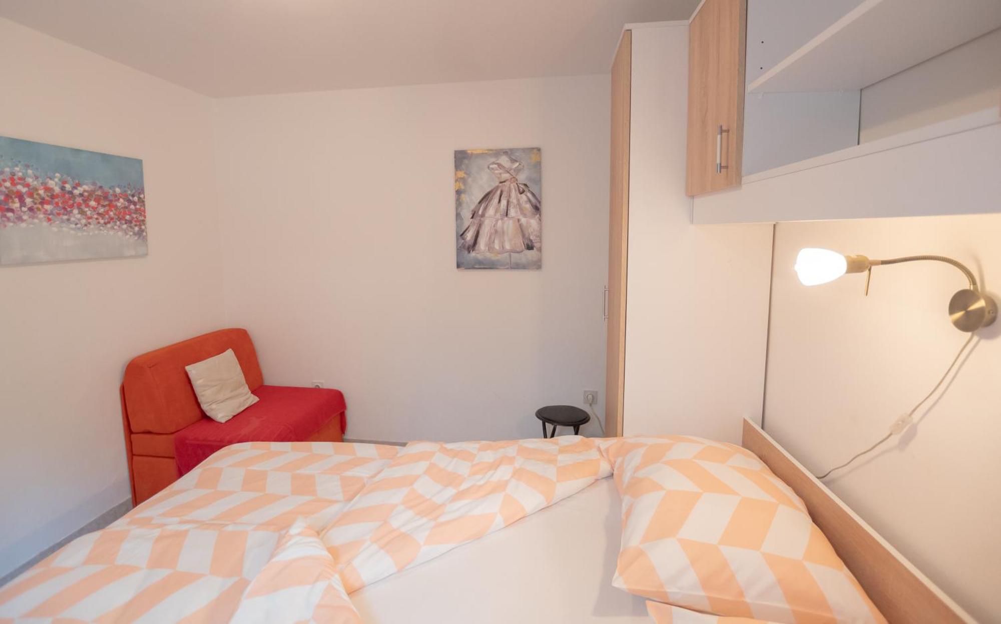Apartments Mira 645 Porec Bagian luar foto