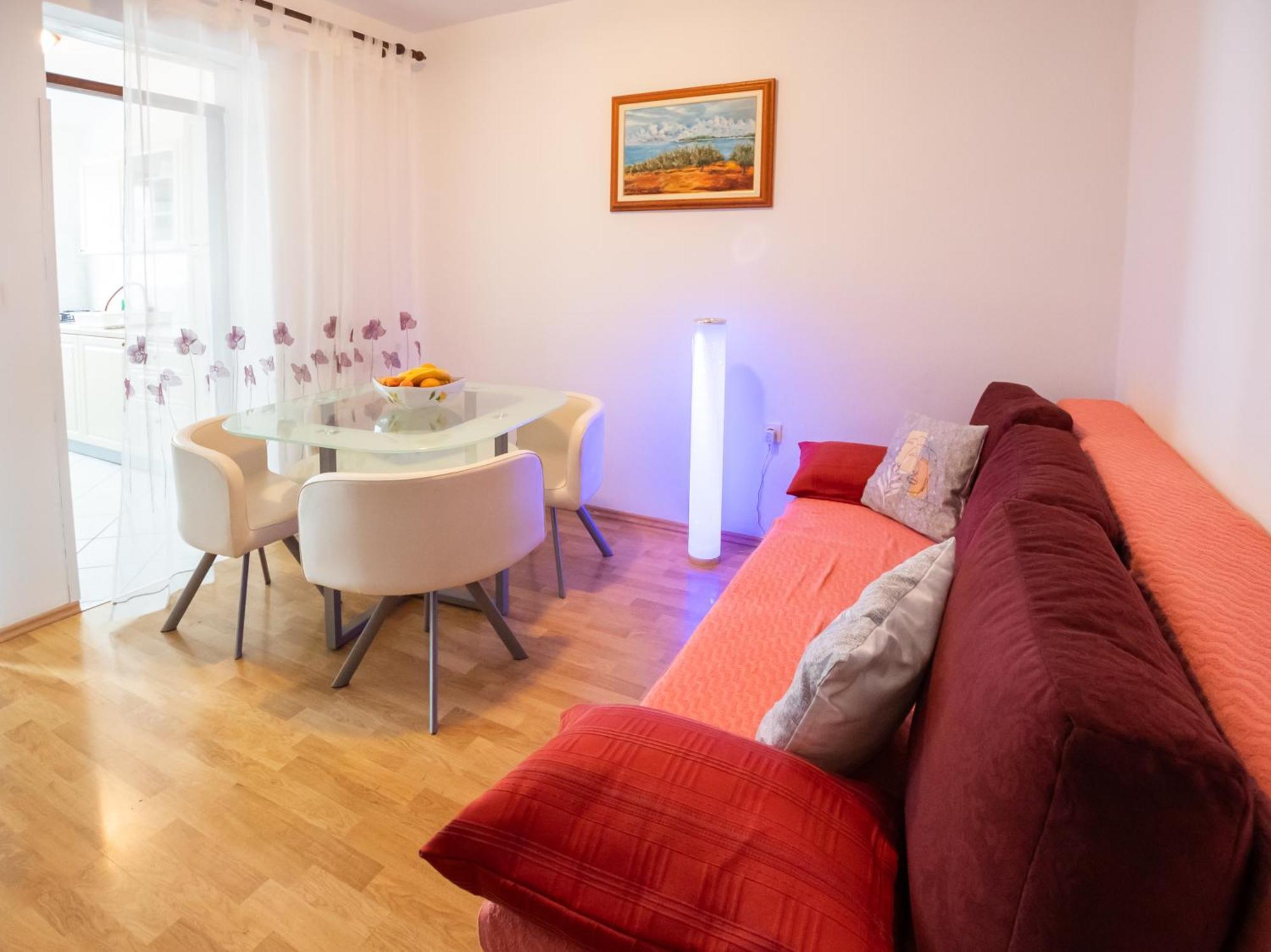 Apartments Mira 645 Porec Bagian luar foto